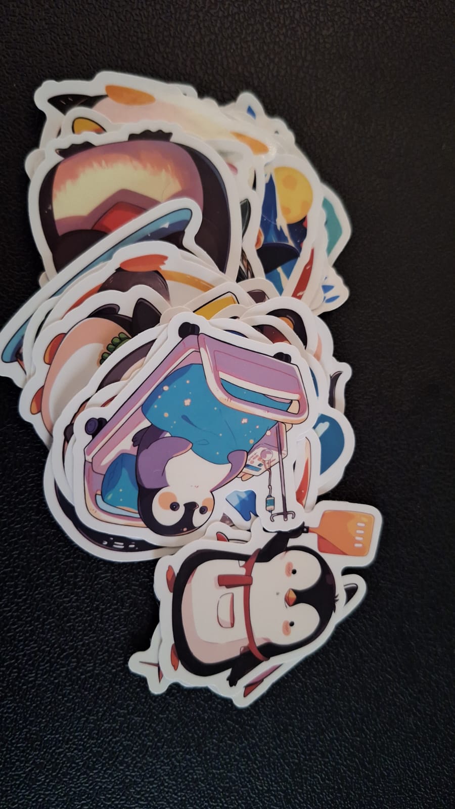 Lot de stickers illustrés de pingouins autour du tire-allaitement